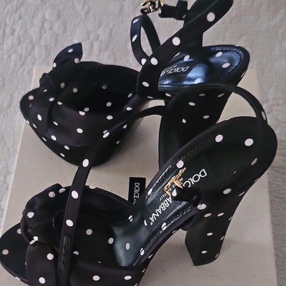 Dolce & Gabbana Black and White Polka Dot Heels - Picture 4 of 6